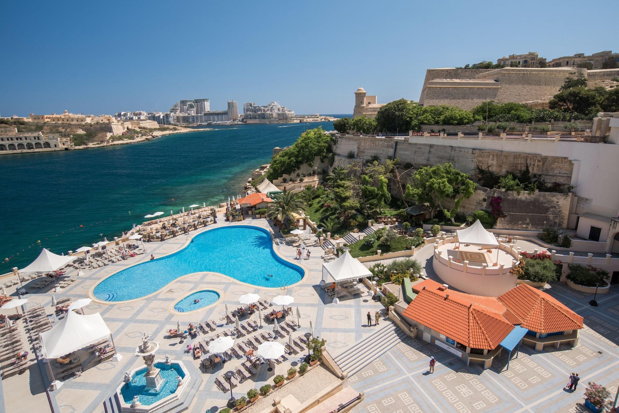 Grand Hotel Excelsior Floriana Exterior foto The Fortina Hotel