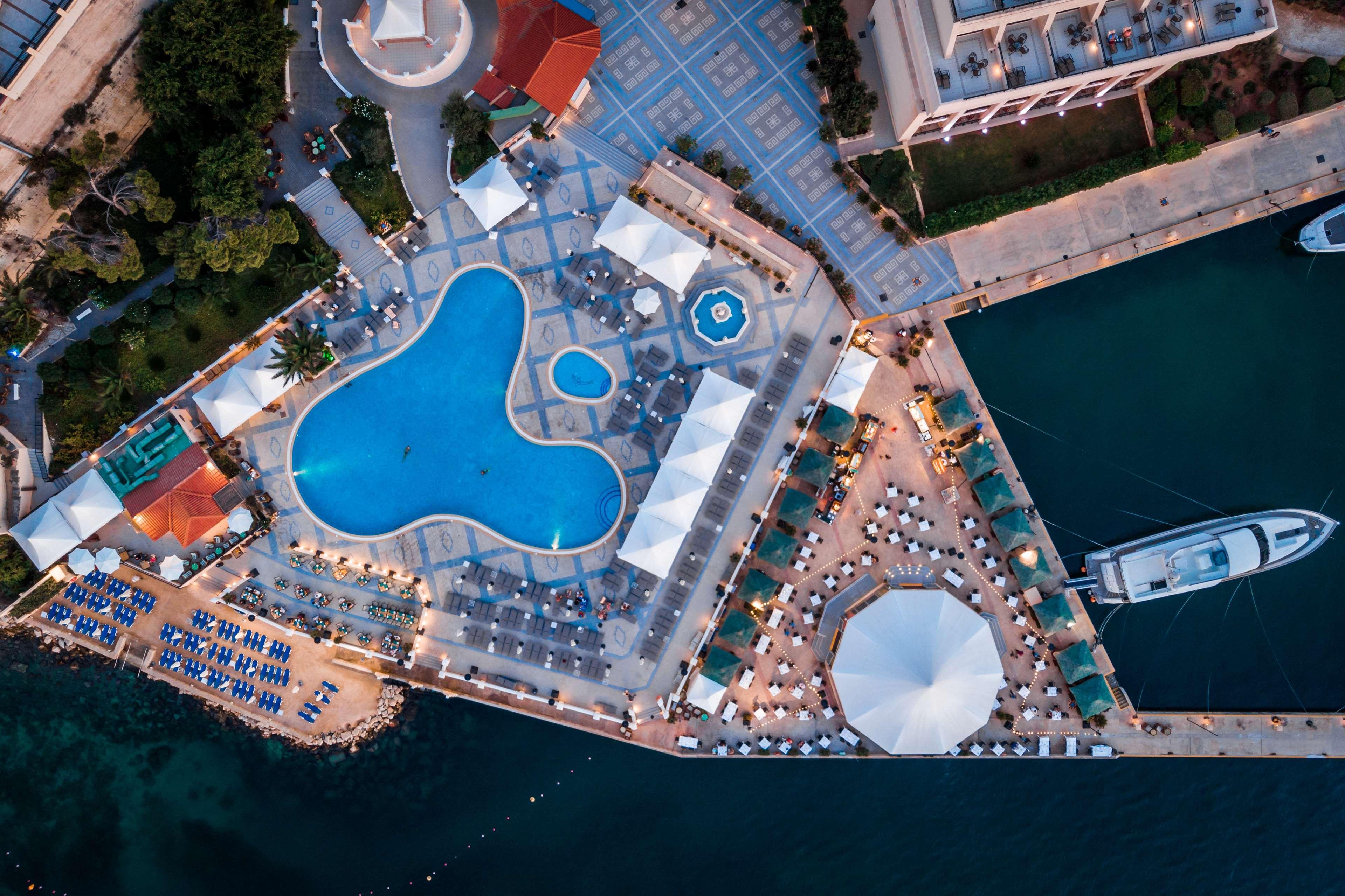 Grand Hotel Excelsior Floriana Exterior foto Aerial view of the port